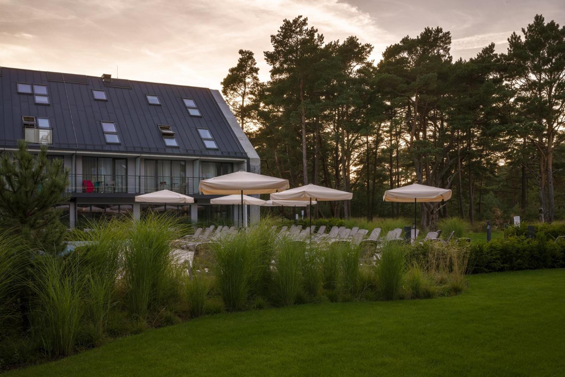 Hotel Saltic Resort & Spa Łeba Extérieur photo
